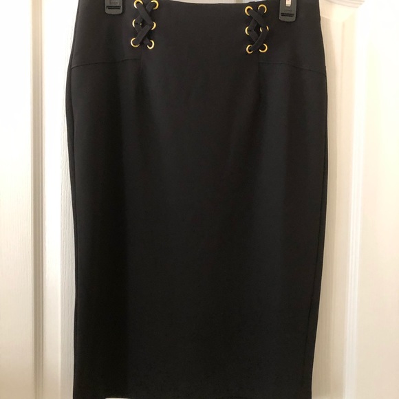 New York Clothing Company Black Pencil Skirt Size Small - Picture 1 of 4